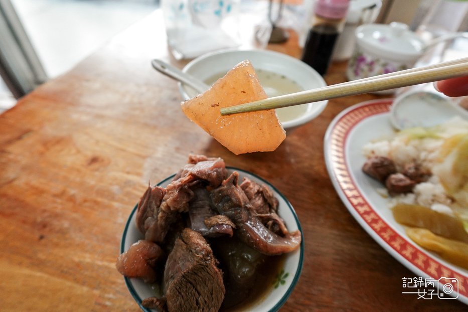 16內湖區大佳牛雜湯牛肉麵牛雜湯牛腩飯牛腱肉.jpg