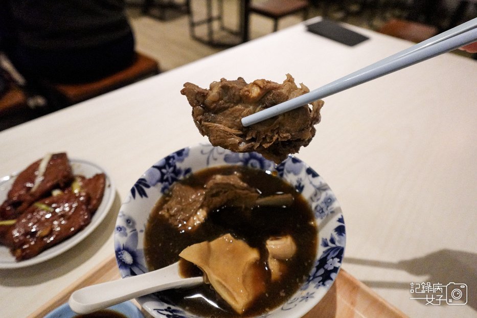 31台北華山文慶雞新加坡海南雞飯巴生肉骨茶豬肚豬肋排.jpg