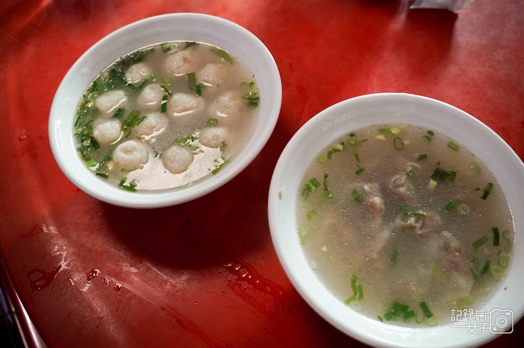 24連江縣馬祖南竿介壽獅子市場美食早餐必吃阿妹的店鼎邊糊魚丸湯燕餃湯.jpg