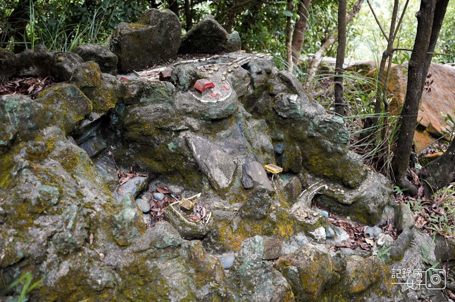 49台北內湖碧山巖鯉魚山小人國步道圓覺寺瀑布步道大溝溪親水公園.jpg