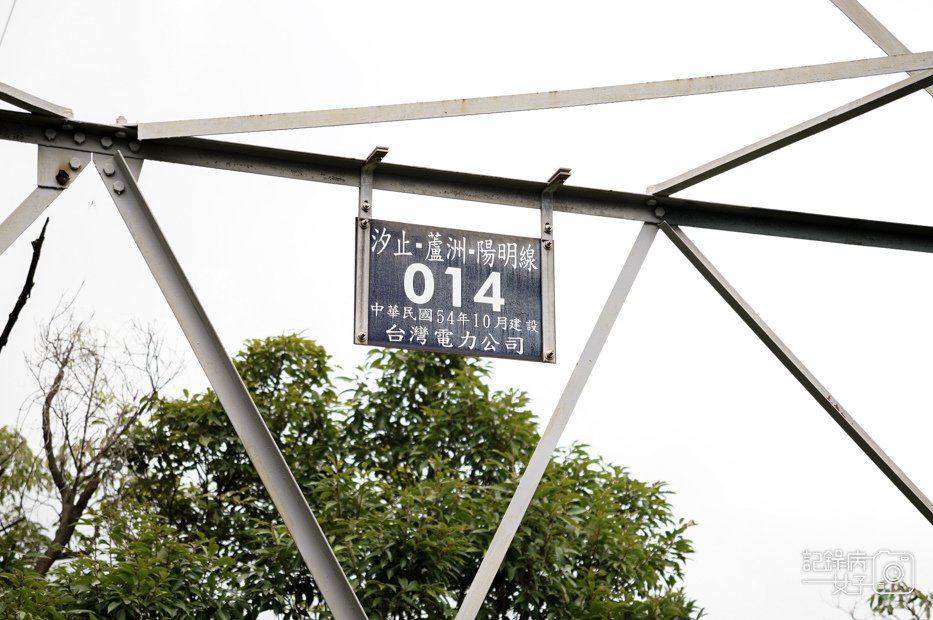 53台北內湖碧山巖鯉魚山小人國步道圓覺寺瀑布步道大溝溪親水公園.jpg