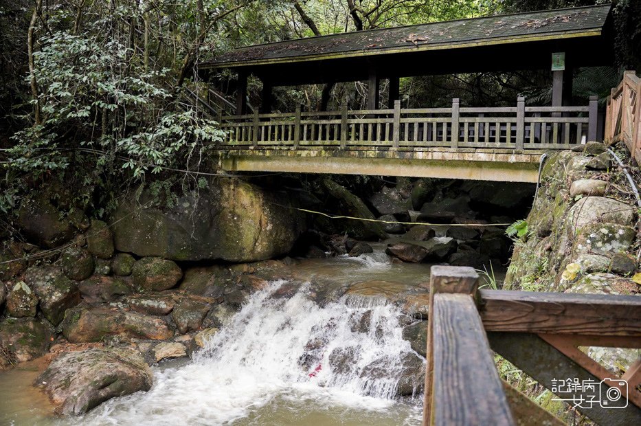 61台北內湖碧山巖鯉魚山小人國步道圓覺寺瀑布步道大溝溪親水公園.jpg