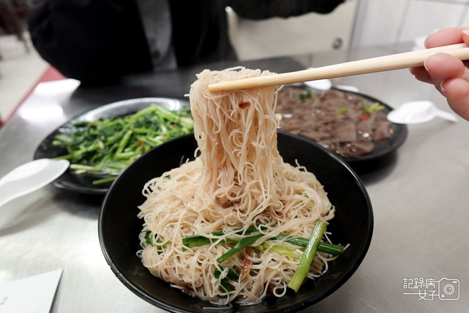 9新竹北門城隍廟許二姐鴨肉許鴨肉飯炊粉炒鴨血.jpg
