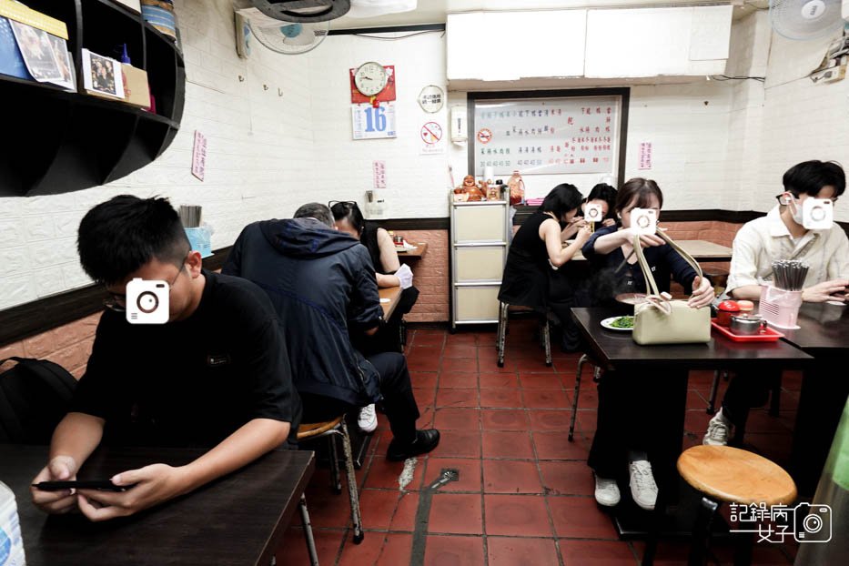 6台北信義市政府鴨肉謝當歸鴨麵線油麵乾麵脆腸下水湯.jpg
