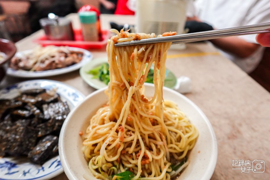 33台北信義市政府鴨肉謝當歸鴨麵線油麵乾麵脆腸下水湯.jpg