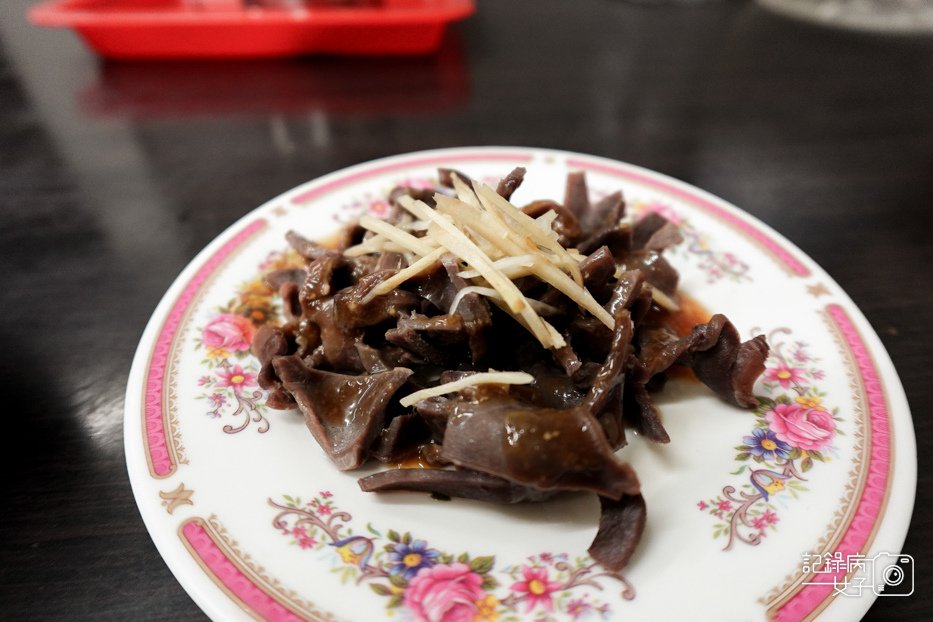 45台北信義市政府鴨肉謝當歸鴨麵線鴨肉米粉湯下水.jpg