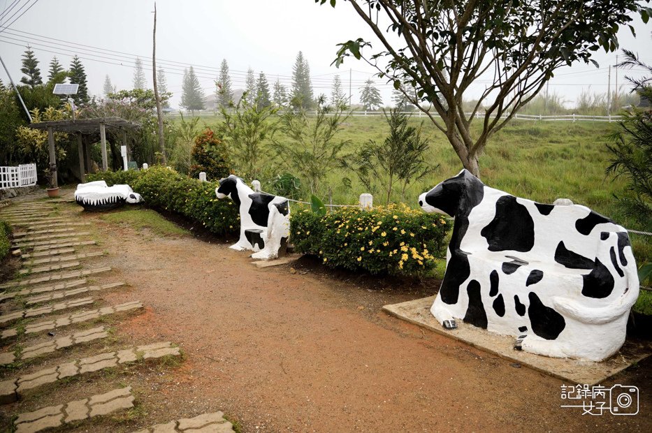 15馬來西亞沙巴Ladang Tenusu Desa Cattle昆達山Desa農場Yogurt ice cream.jpg