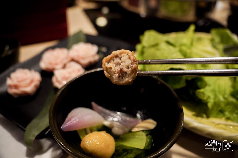42藍象廷泰式火鍋吃到飽打拋肉飯咖哩香米飯泰式奶茶摩摩渣渣綠咖哩鍋.jpg