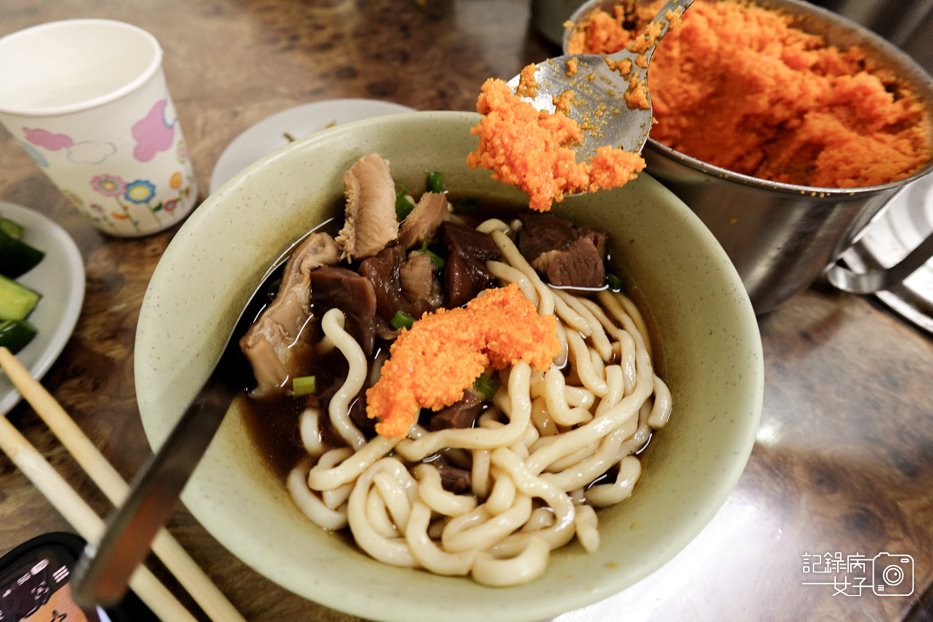 28萬華洛陽富宏牛肉麵24小時營業牛肉麵牛油飲品無限暢飲.jpg