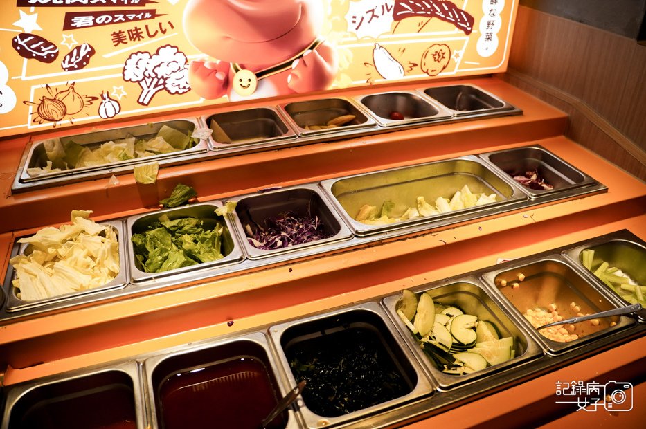 13高雄美食單人燒肉Smile自助吧無限吃到飽放題板腱牛烏骨雞.jpg