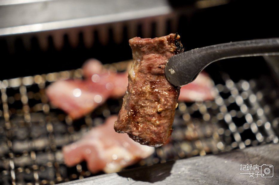32高雄美食單人燒肉Smile自助吧無限吃到飽放題板腱牛烏骨雞.jpg