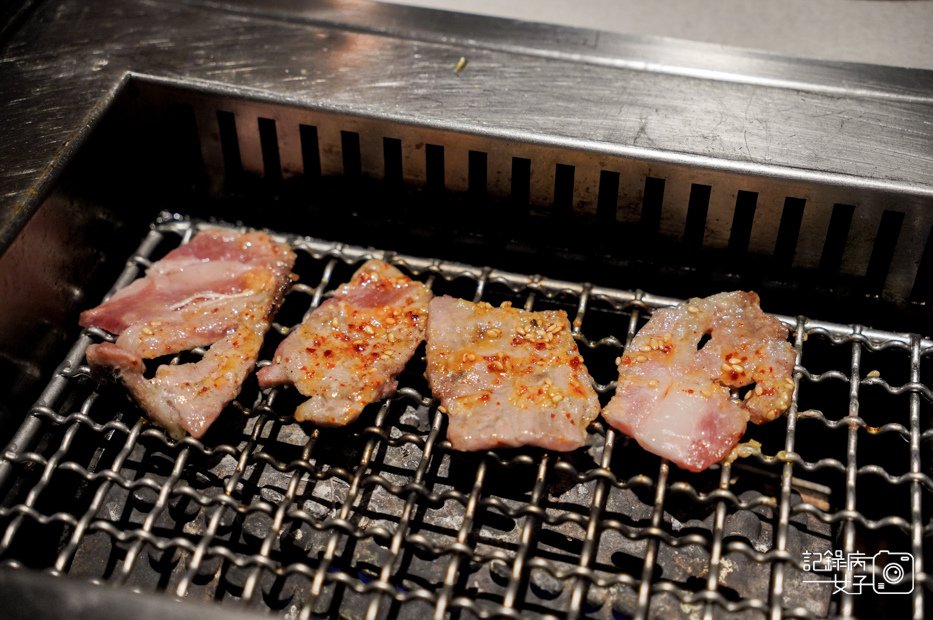 43高雄美食單人燒肉Smile自助吧無限吃到飽放題板腱牛烏骨雞.jpg