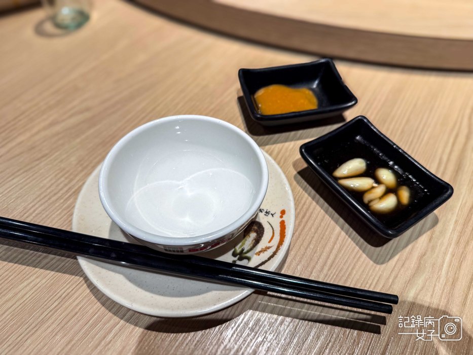 11必比登推薦吉林路阿城鵝肉吉林二店鵝醬辣鵝油.jpg