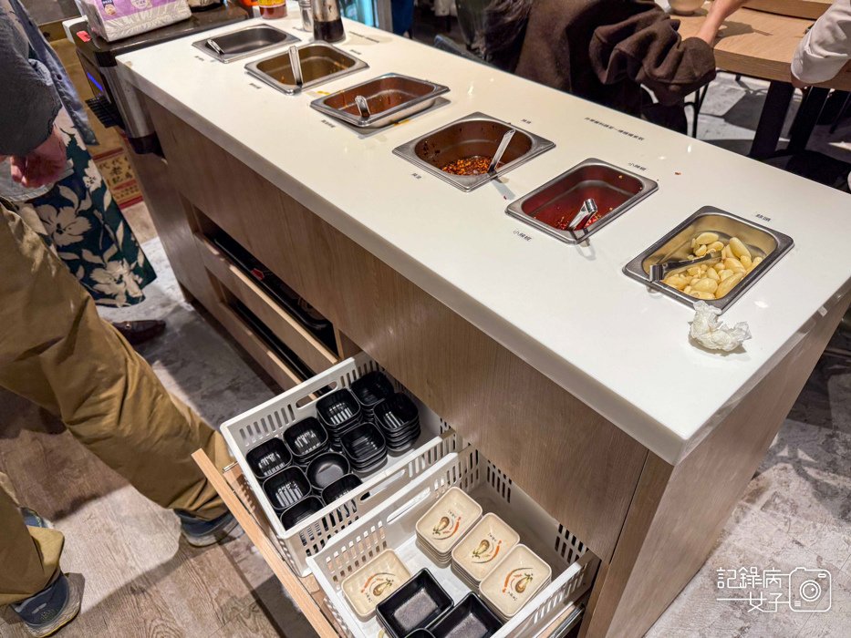 10必比登推薦吉林路阿城鵝肉吉林二店鵝醬辣鵝油.jpg
