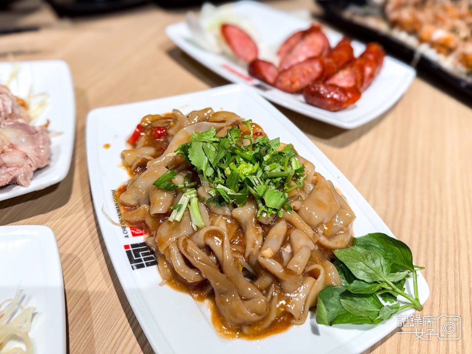 28必比登推薦吉林路阿城鵝肉吉林二店韭菜下水拌醬鵝腸鵝油蝦捲.jpg