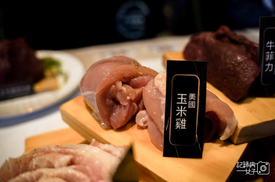 47高雄凱恩斯岩燒牛排松阪豬玉米雞肉.jpg