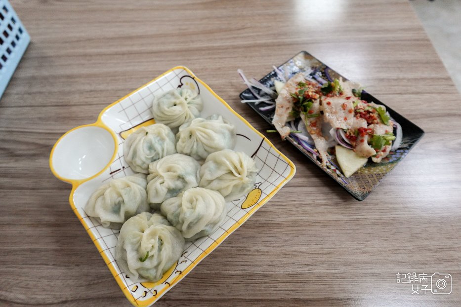 16台北信義松山區宜蘭正常鮮肉小籠湯包松阪豬饒河夜市.jpg