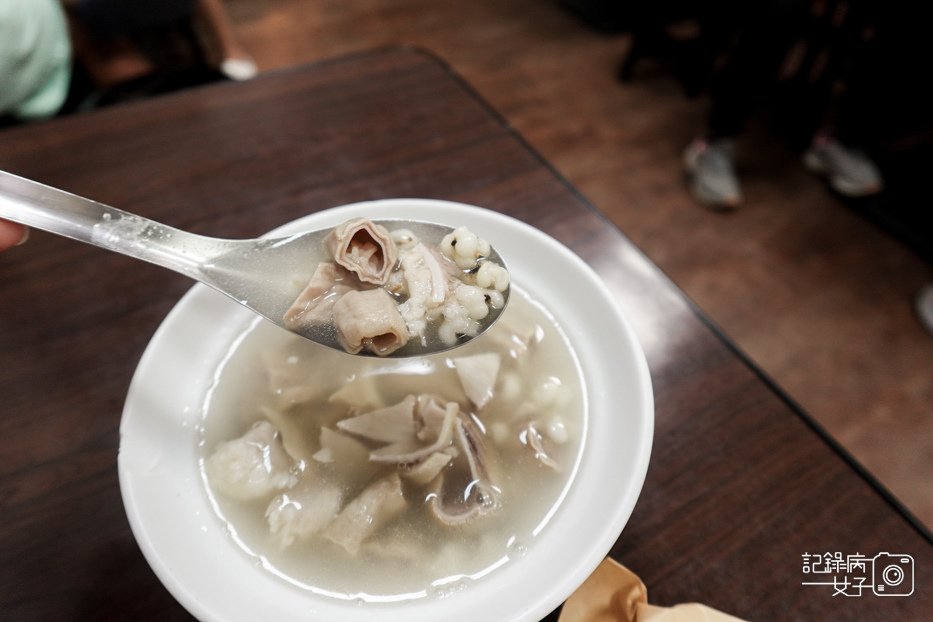 32台北萬華區華西街夜市美食源芳刈包割包四神湯豬肚湯.jpg