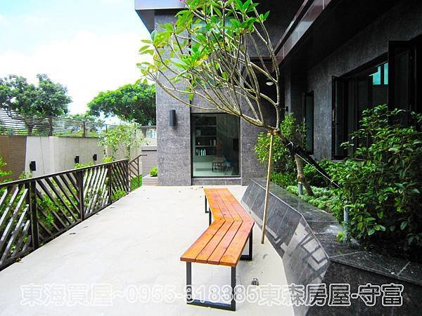 東海買屋~龍井區-臻美2房平車華廈750萬(已成交出售)