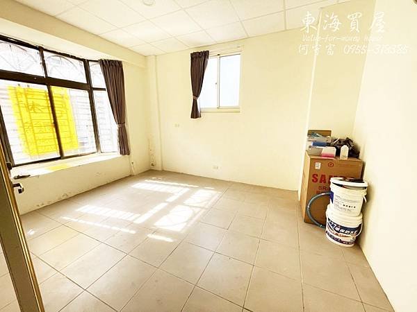 LINE_ALBUM_東海買屋~龍井區-東海商圈邊間8間套房1150萬_211005_15.jpg
