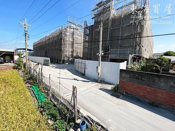 LINE_ALBUM_龍井商圈全新雙車別墅1280萬_231103_15.jpg