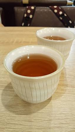 2017.10.04。(6歲1個月又5天)(4歲3個月又22天)。新竹竹北禾食堂-4