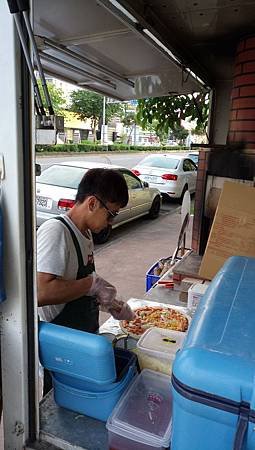 2018.04.08。(6歲6個月又30天)(4歲9個月又17天)。新竹竹北N0.1窯烤PIZZA-2