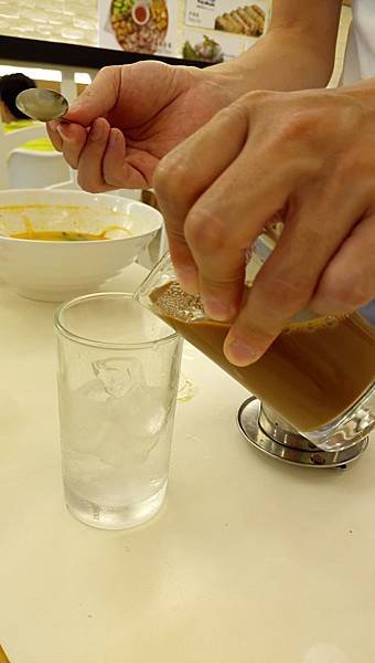 2018.07.01。(6歲9個月又22天)(5歲又9天)。台中南屯區越南你好河內美食-28