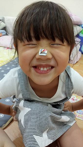 2018.08.11。(5歲1個月又20天)。愛妮很會搞笑逗大家開心-3