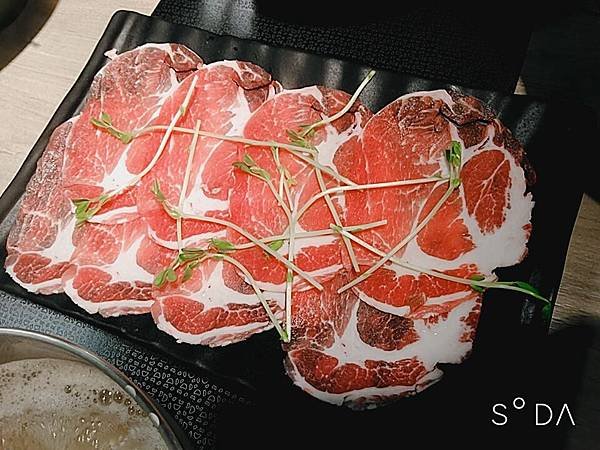 2019.01.07。(7歲3個月又29天)。新竹竹北Umi火鍋水產直賣鎖-2.jpg