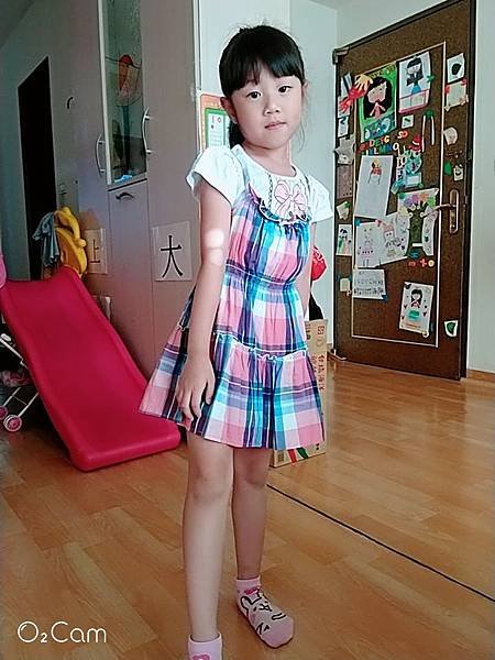 2019.10.14。(6歲3個月又22天)。喜歡穿裙子的小女生.jpg
