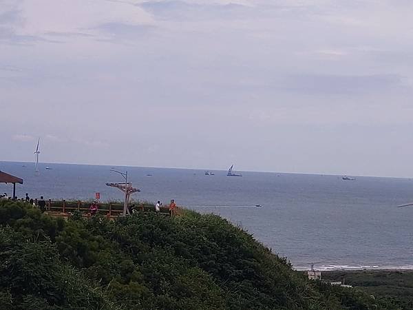 2022.07.02。(10歲9個月又23天)。(9歲又10天)。苗栗通霄白沙屯拱天宮+後龍好望角-15.JPG