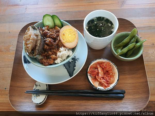 【新北貢寮】馬崗哨所假日限定-鮑魚滷肉飯配上露台海景第一排景