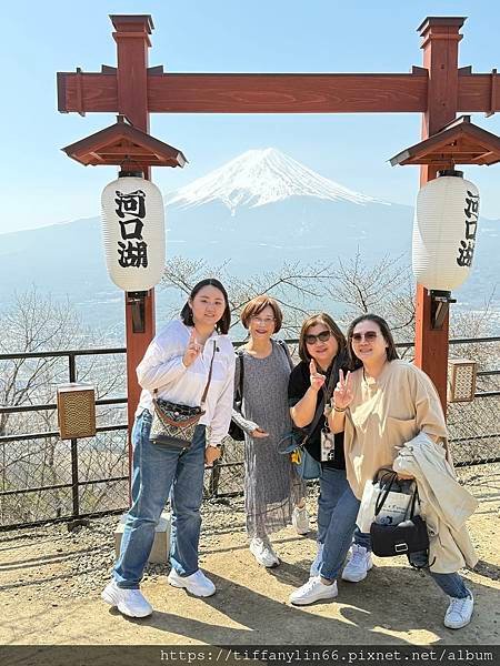 【日本關東】富士山瞭望纜車《河口湖天上山公園》狸貓茶屋&amp;新倉