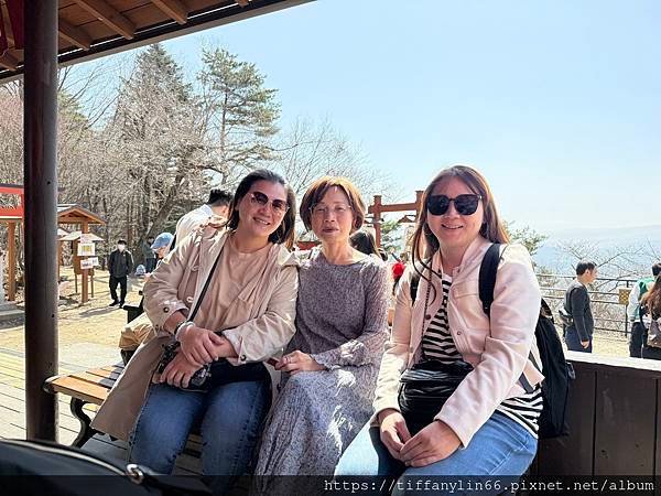 【日本關東】富士山瞭望纜車《河口湖天上山公園》狸貓茶屋&amp;新倉