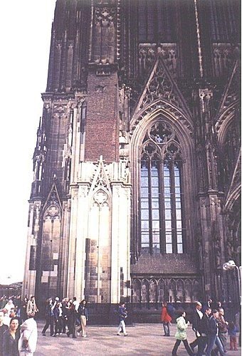 kolnchurch1.jpg