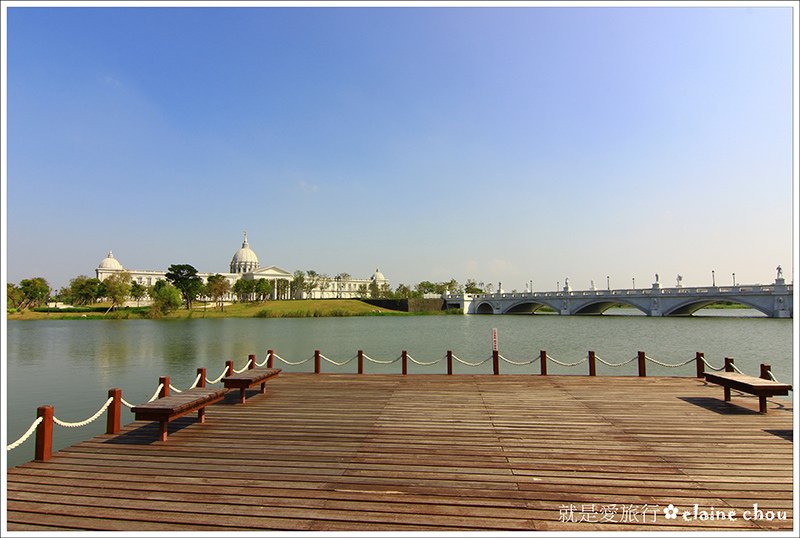 台南都會博物館園區奇美館09.JPG