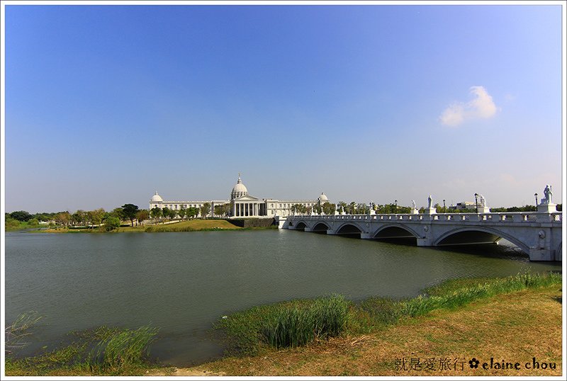 台南都會博物館園區奇美館15.JPG