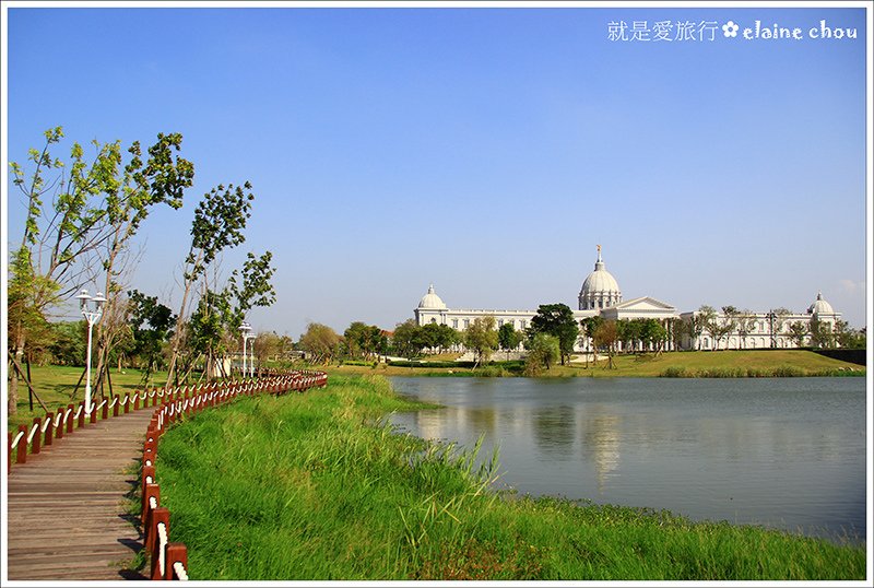 台南都會博物館園區奇美館71.JPG