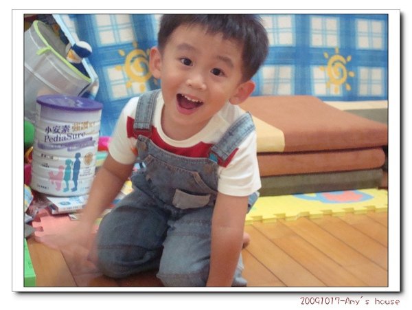 6.把人家家當成自己家一樣的Alvin...jpg