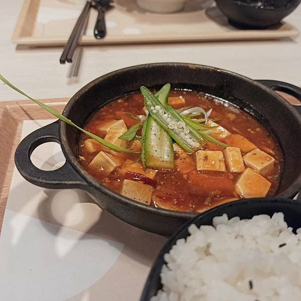 【食】【日式料理】內湖家樂福定食8新菜單