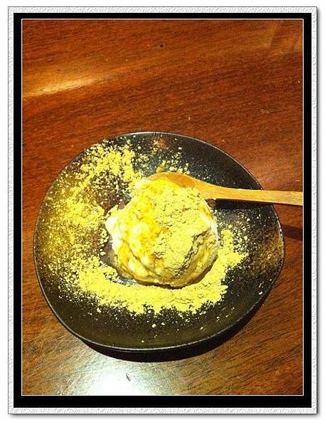牛角招牌黃豆粉冰淇淋.jpg