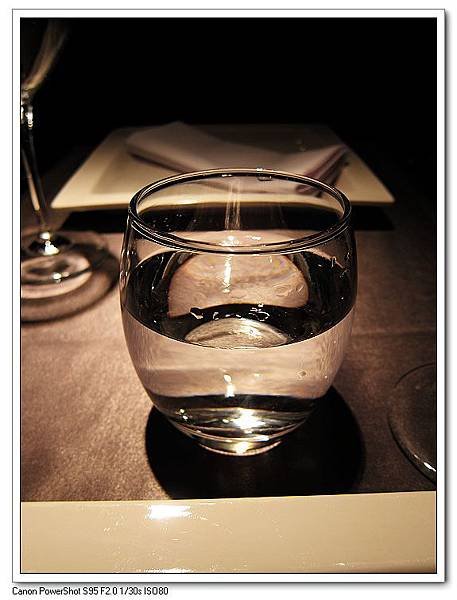 水杯.JPG