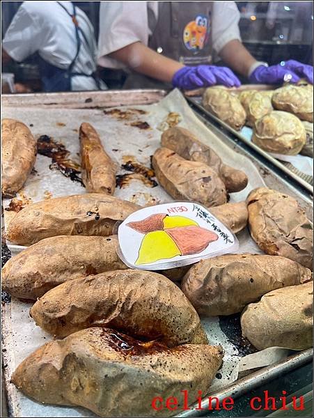 【三重美食】台灣蕃薯。巧克力OREO可頌 排隊人氣美食，價格