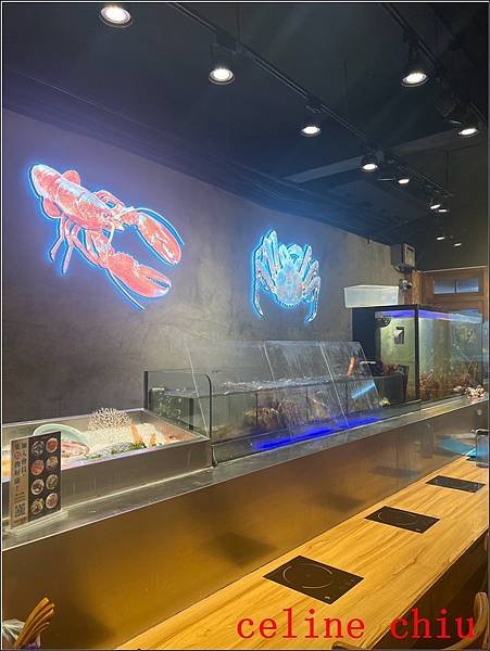 【新北美食】小海水產 ! 蘆洲超人氣 高CP值海陸海鮮鍋