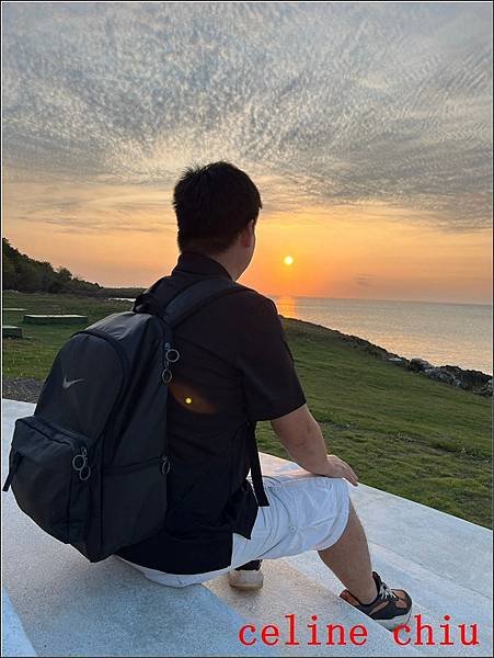 【國外旅遊】峇里島金巴蘭Locca Sea海景餐廳.日落,超