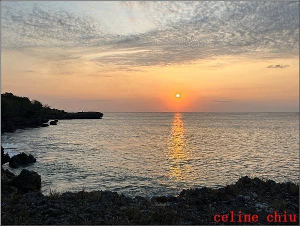 【國外旅遊】峇里島金巴蘭Locca Sea海景餐廳.日落,超