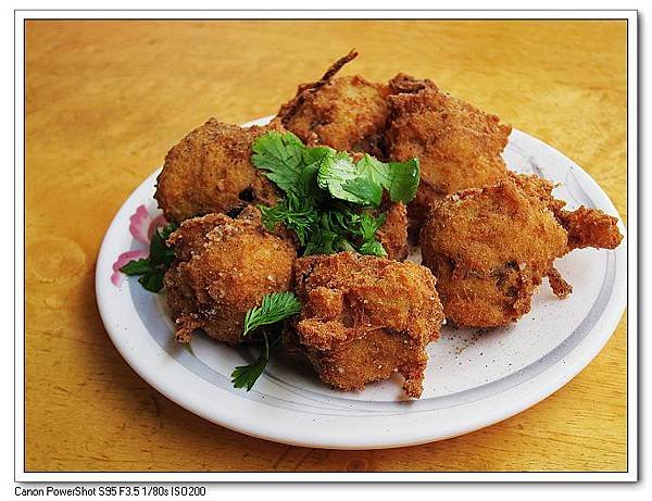 今天完全是衝著它來的-炸豆腐丸子(小)7顆 NT60