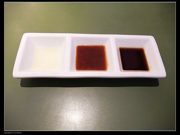 由左至右醬料-檸檬.味噌.水果.jpg