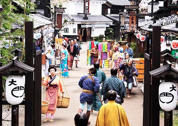 仁醫場景江戶村.jpg